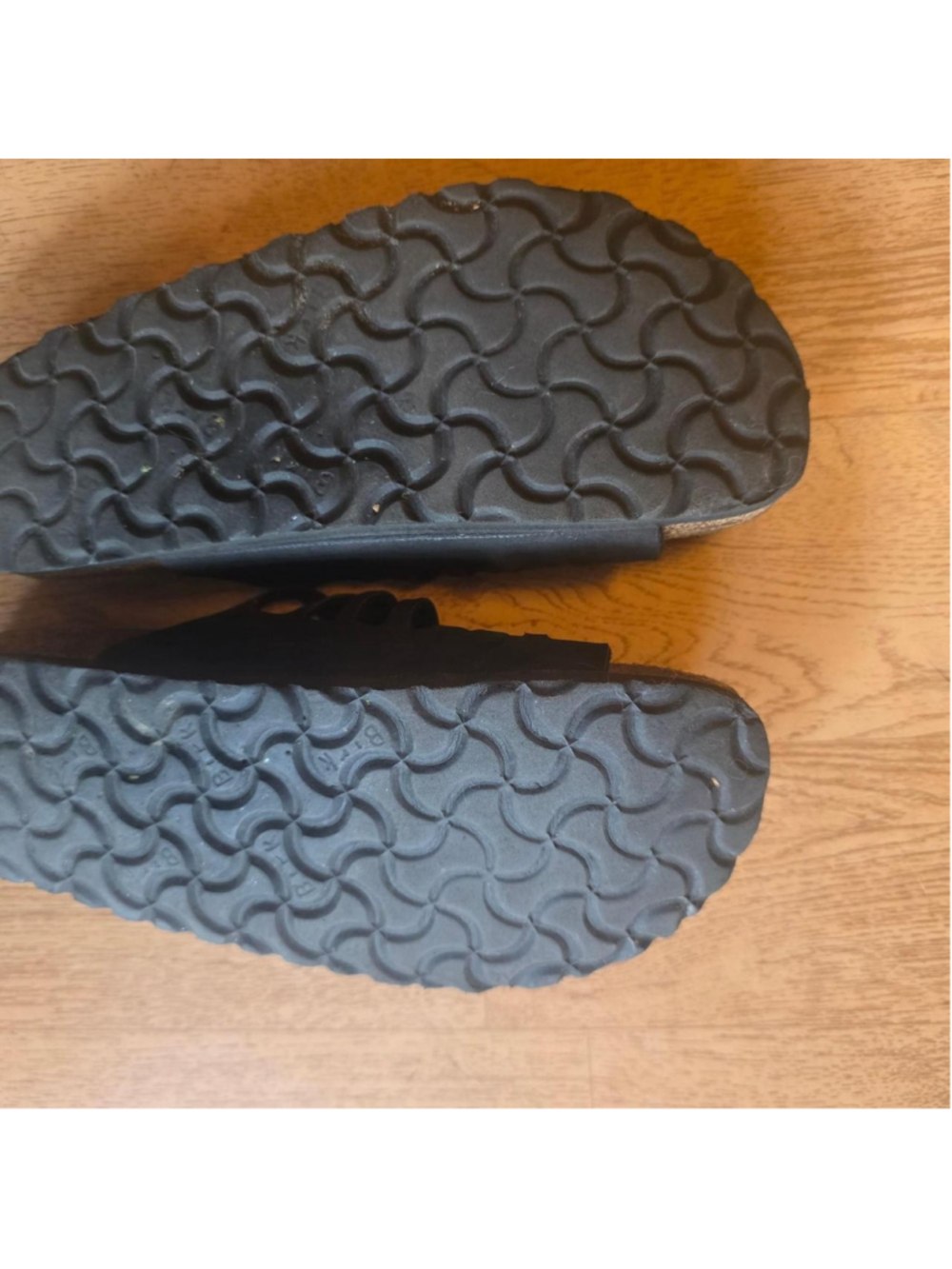 Black Birkenstock sandals size US 6.5 - Picture 2 of 2